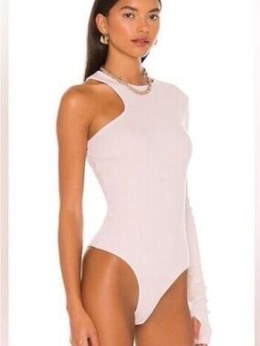 Agolde Bea Cutaway Bodysuit in Fondant